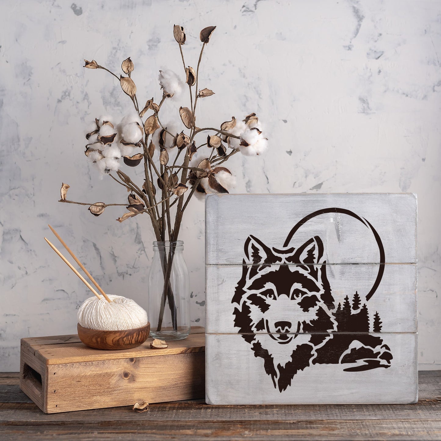 Wolf Head Stencil