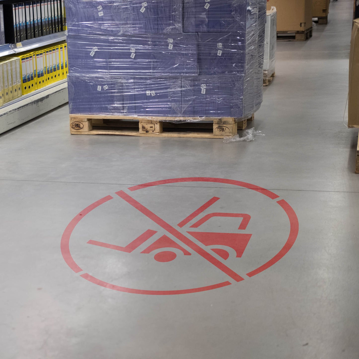 No Forklift Traffic Symbol Stencil