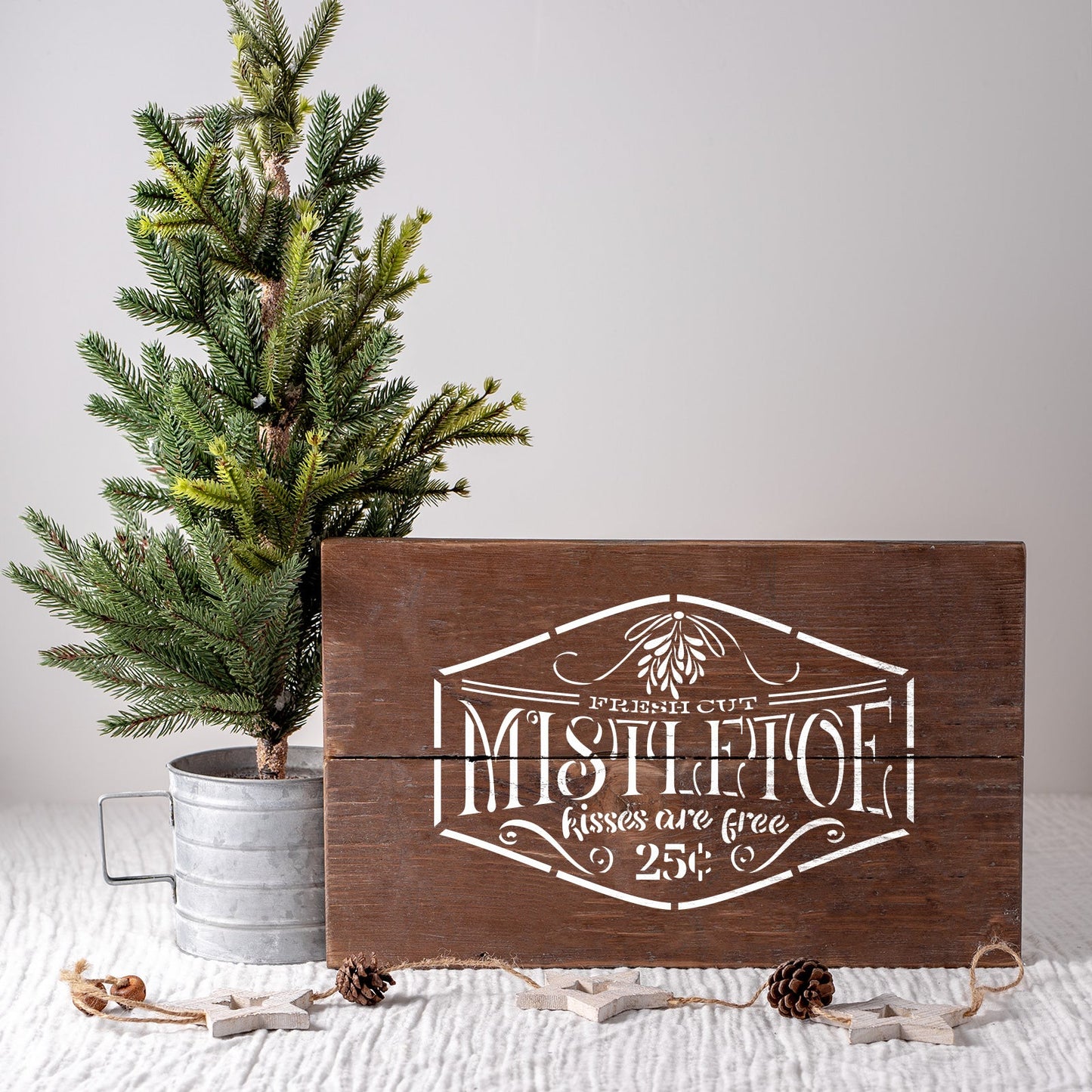 Fresh Cut Mistletoe Stencil