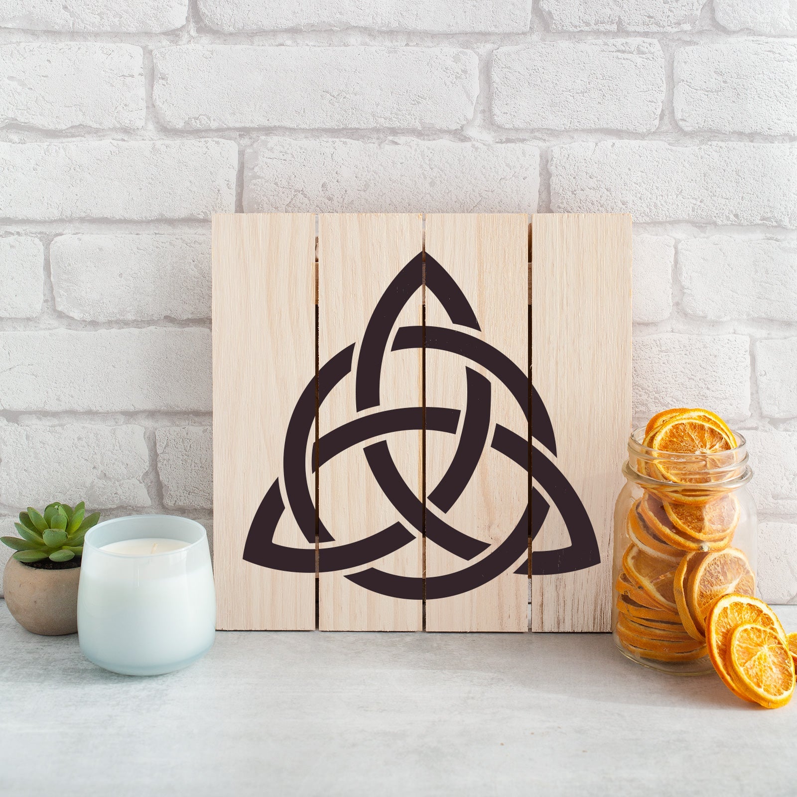 Celtic Triquetra Knot Stencil